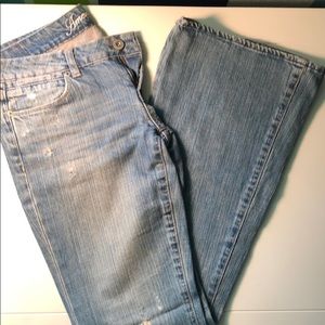 American Eagle wide jeans w/ excellent character.